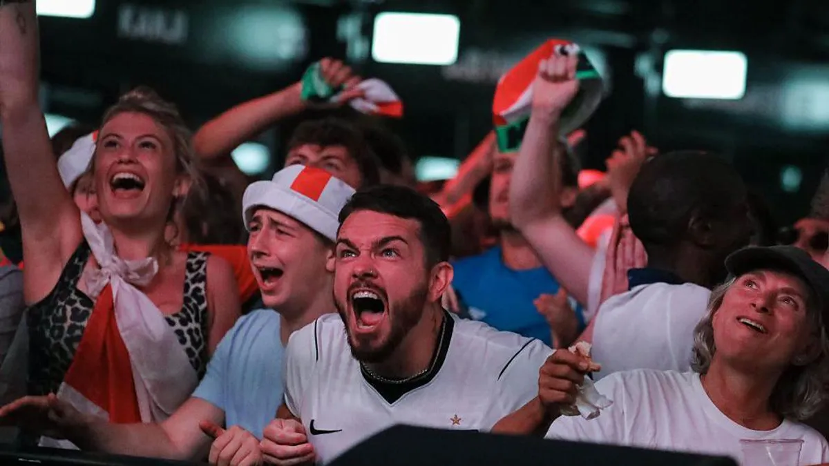 England through to World Cup last four after Bellingham masterclass