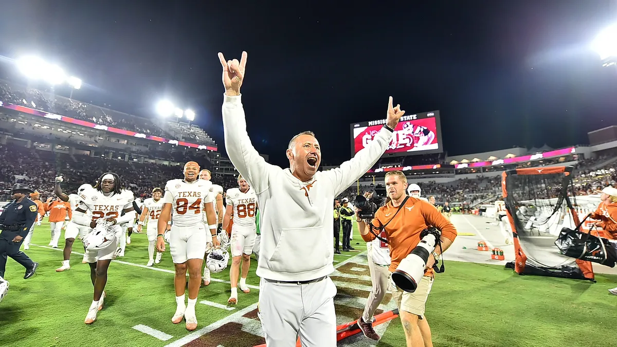Texas Pursuing Highly-Ranked Recruit Despite Existing Commitment