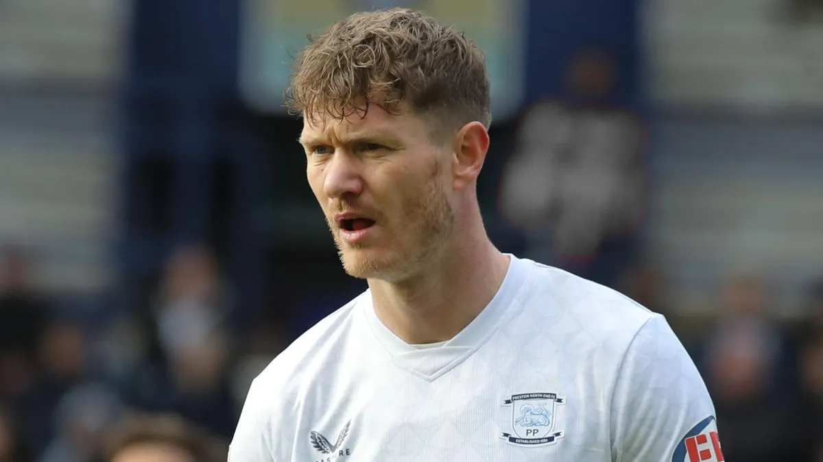 Mansfield Town Secure Striker Michael Smith on Free Transfer
