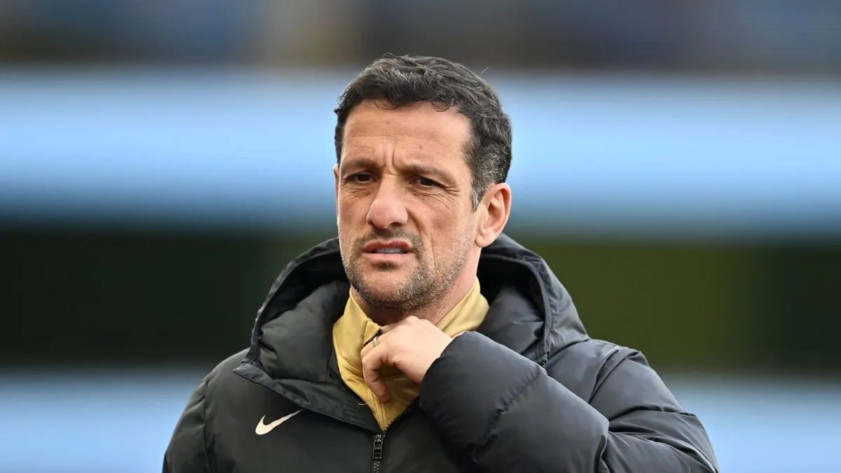 Barcelona Atletic Coach Earns Top Coaching Qualification
