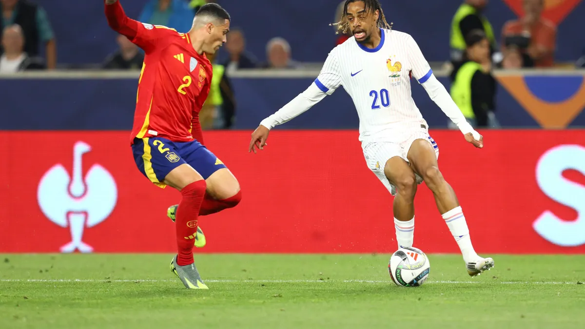 Liverpool reportedly leading chase for World Cup talent Bradley Barcola
