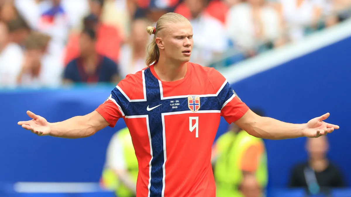 Haaland's Father Mocks Referee After Norway's World Cup Exit