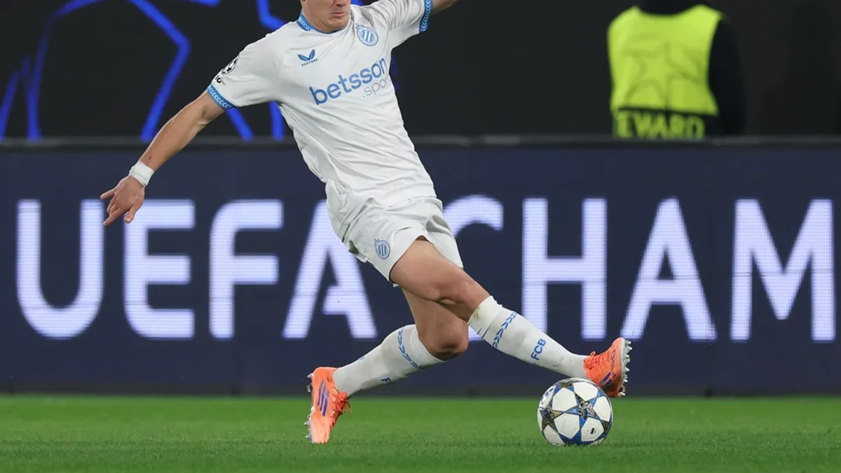 Arsenal Eyes Tzolis as Trossard Exit Looms