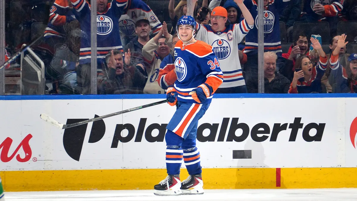 Edmonton Oilers Sign Forward to Multi-Year Extension