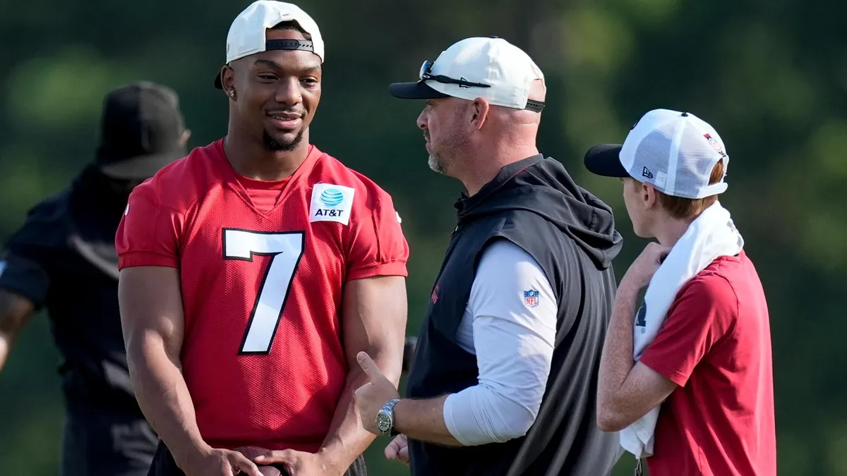 NFL Training Camps Heat Up as Hall of Fame Game Looms
