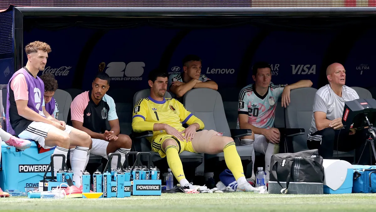 Courtois Returns to Madrid Amidst World Cup Injury Doubts