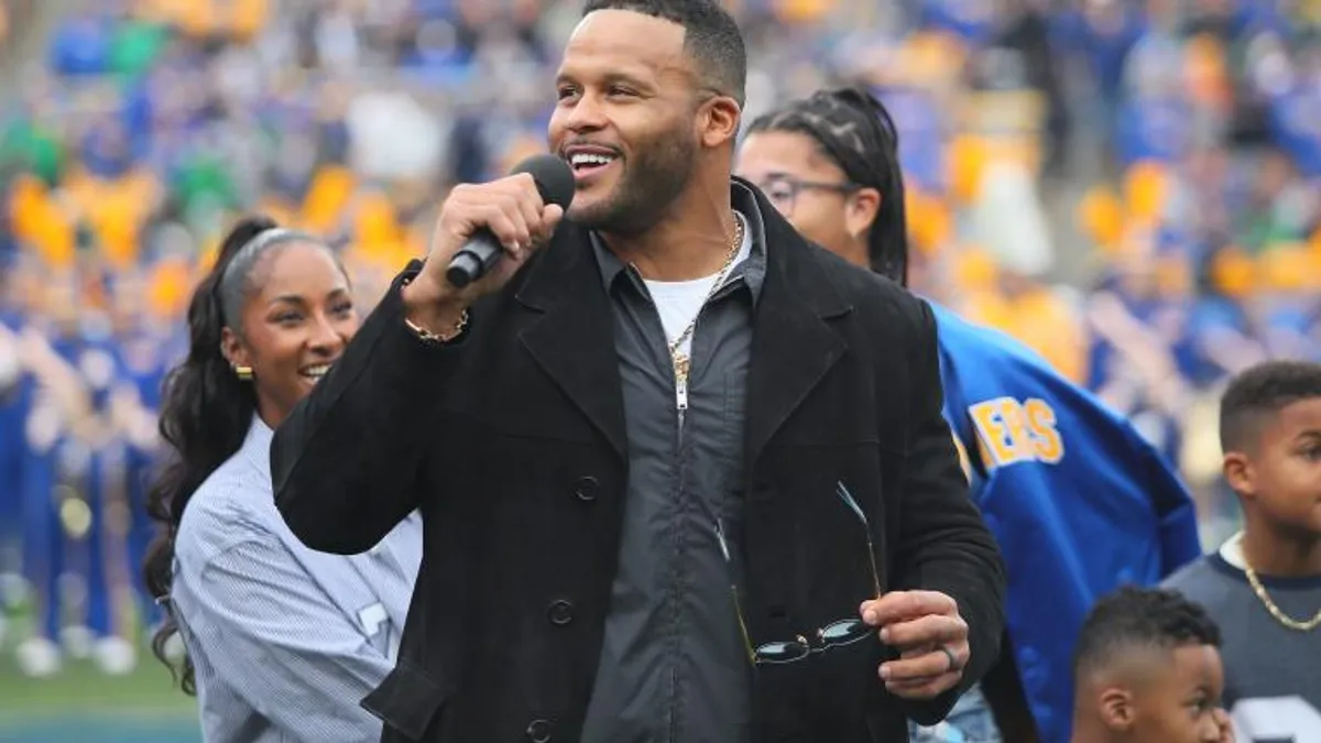 Aaron Donald's Future With Rams Remains Open, Says ESPN Reporter
