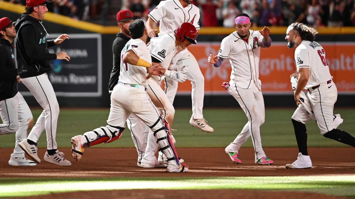 Diamondbacks Mount Stunning Comeback to Edge Cardinals