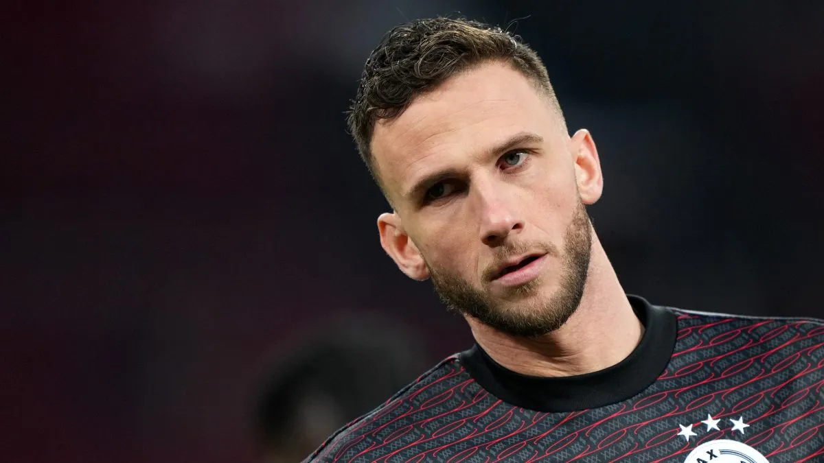 Branco van den Boomen Returns to Angers