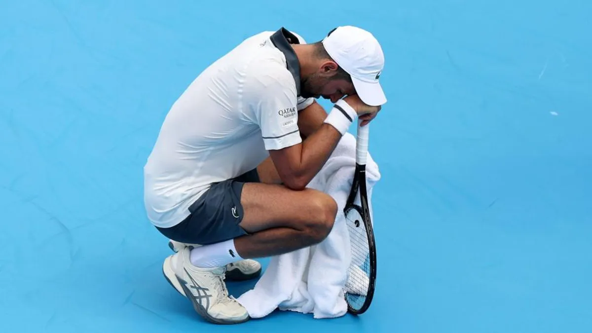 Djokovic stunned by Tirante in Cincinnati heat