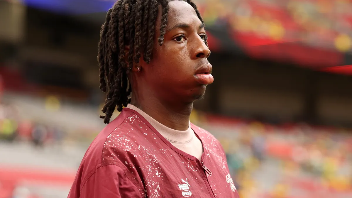 Aston Villa Eyeing Johan Manzambi Transfer