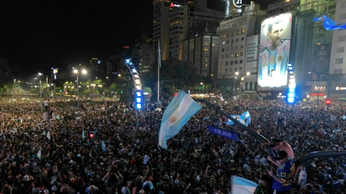 Argentina Advances After Late Lautaro Martinez Goal Sparks Jubilation