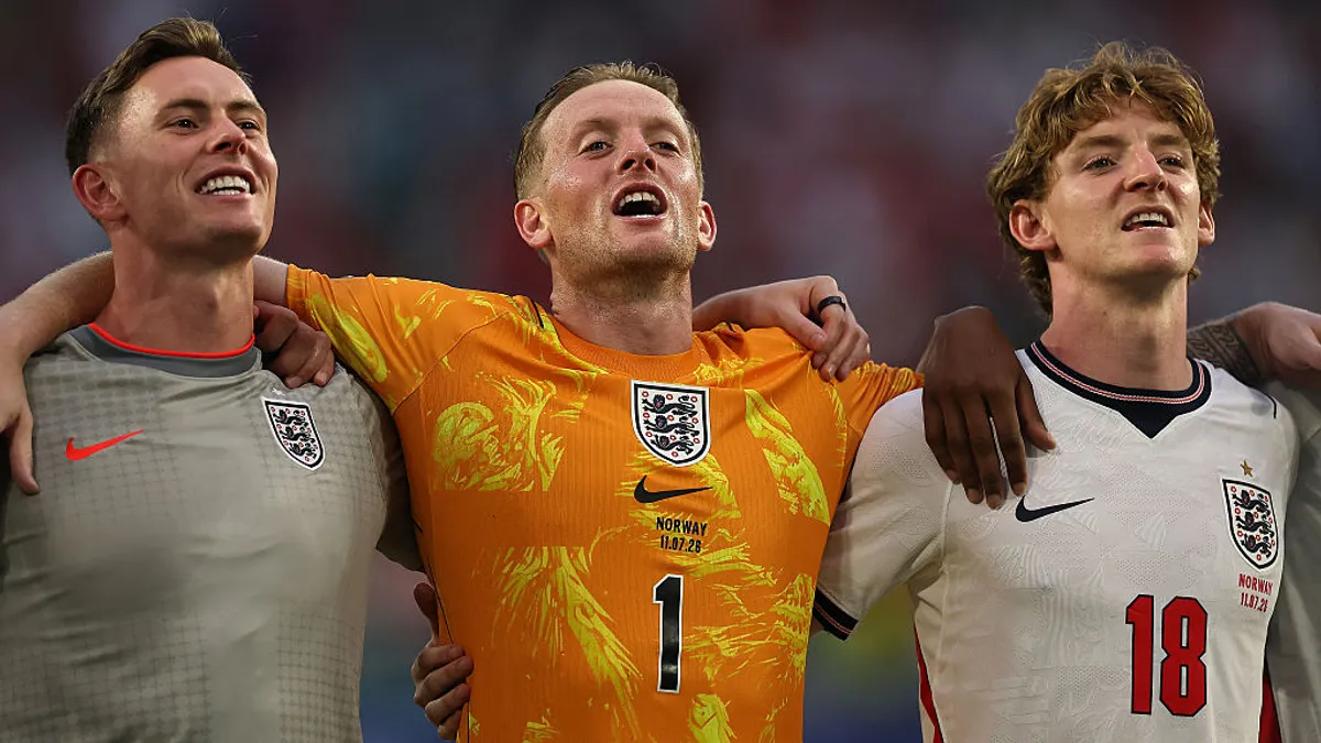 England Fans and Players Unite in 'Wonderwall' Tradition After World Cup Match