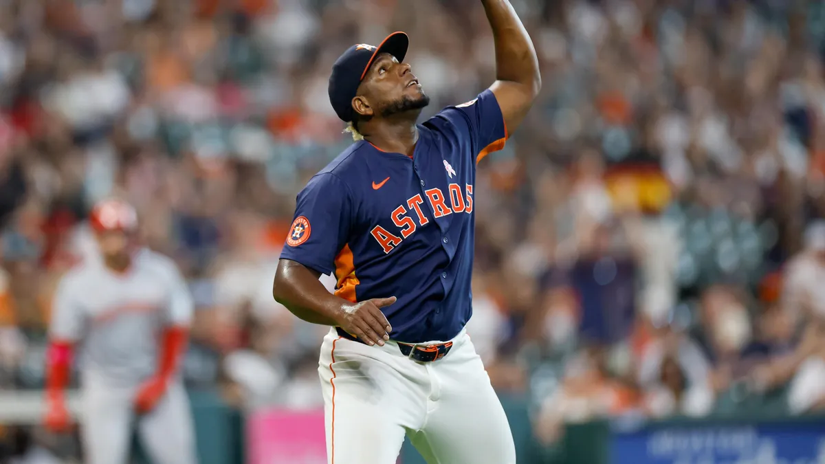 Astros Navigate All-Star Break with Roster Adjustments and Managerial Pressure