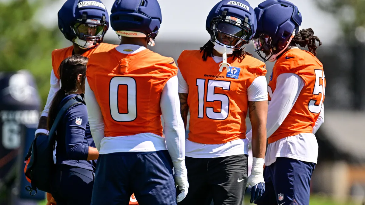 Broncos Defense Dominating Early Broncos Training Camp