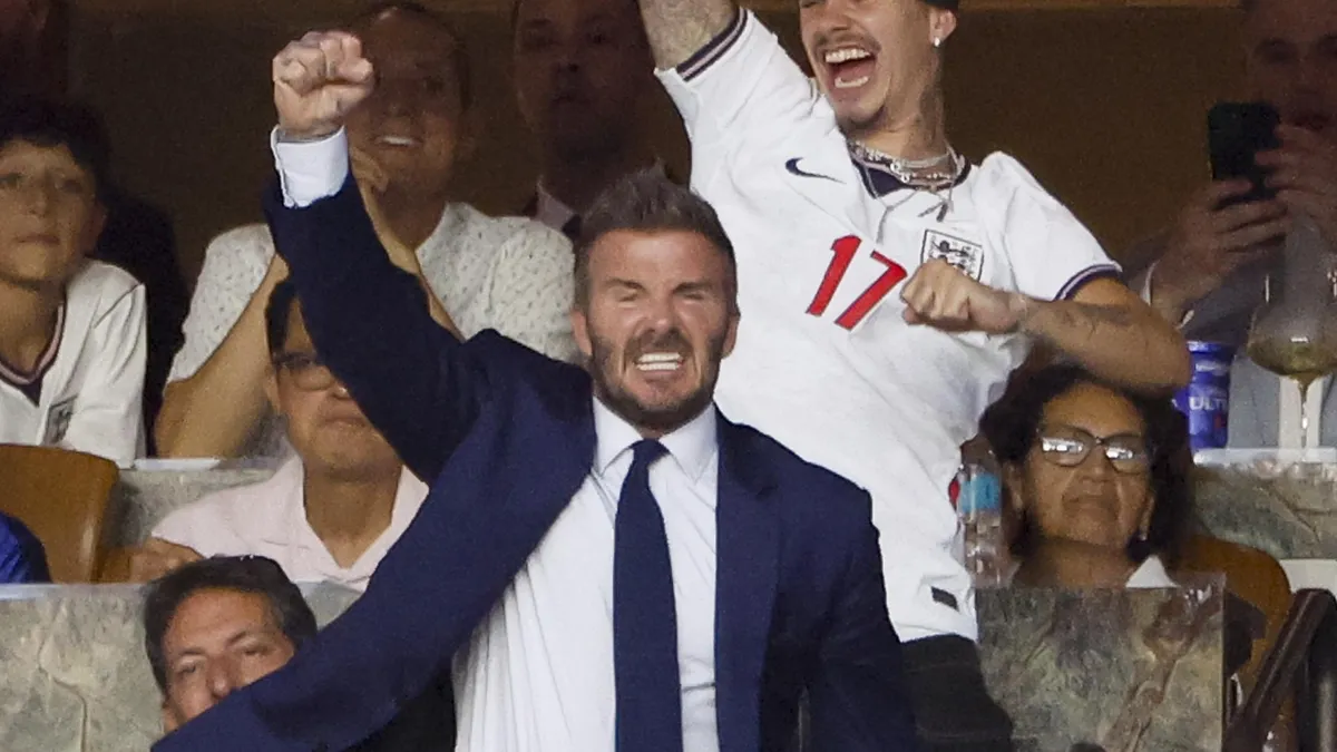David Beckham's Reaction to Jude Bellingham's World Cup Goal Captured