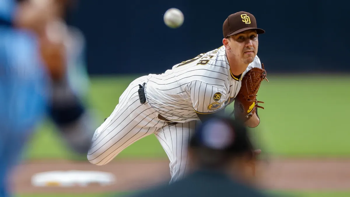 Padres Edge Blue Jays in High-Scoring Pitching Meltdown