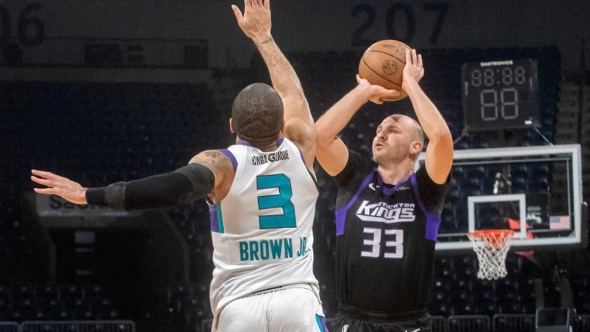 Jon Elmore's All-Around Performance Shines in Lakers Summer League