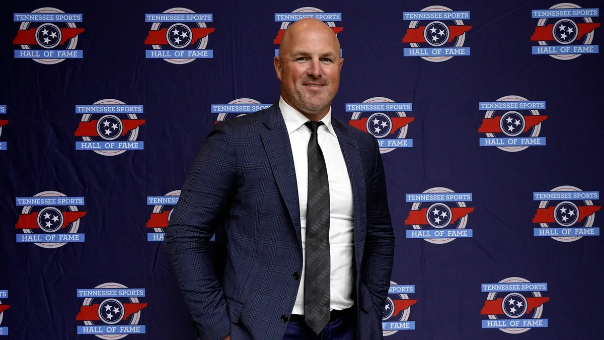 Jason Witten Responds to Tennessee Fan Backlash