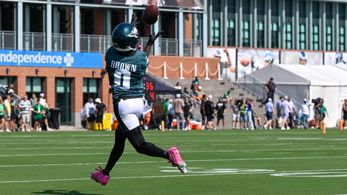 Eagles Continue Training Camp Preparations on Day 2
